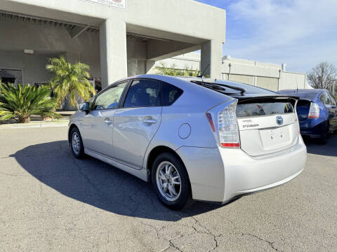 2011 Toyota Prius Two