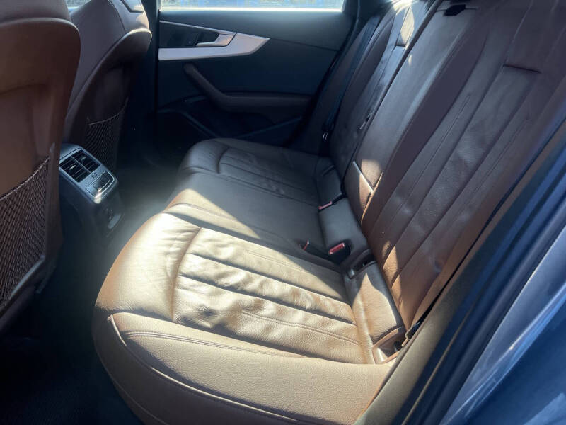 2017 Audi A4 2.0T quattro Premium