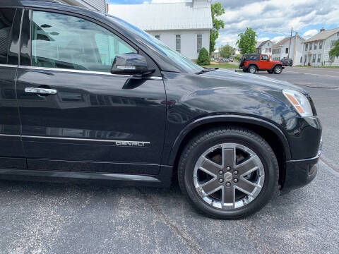 2011 GMC Acadia Denali