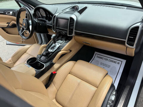 2015 Porsche Cayenne S
