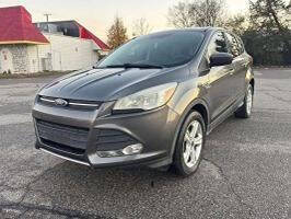 Black 2015 Ford Escape SE SE 4dr SUV 1