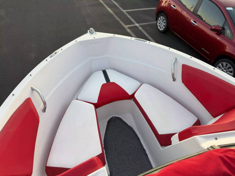 2013 Four Winns 200H