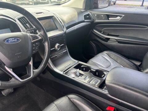 2019 Ford Edge Titanium