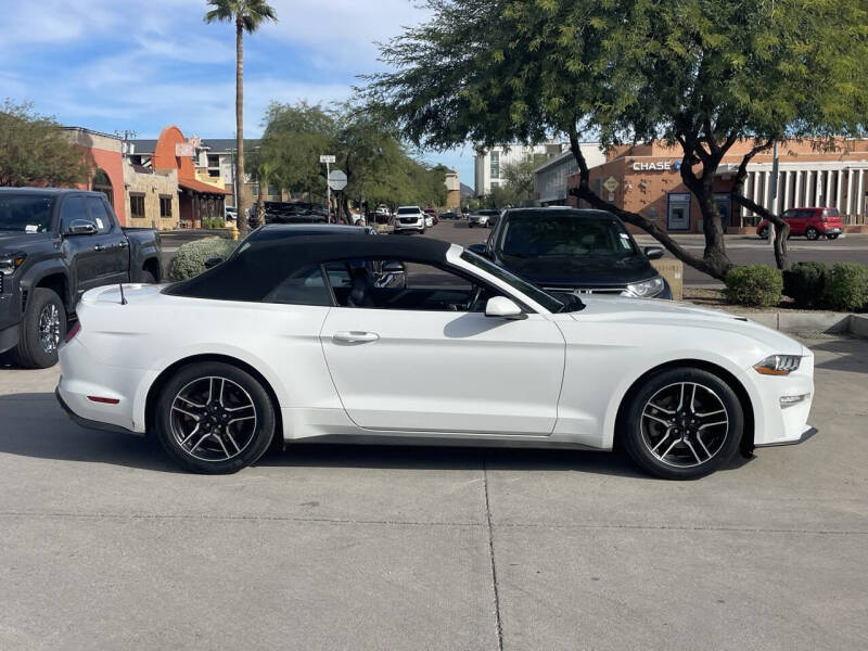 2022 Ford Mustang EcoBoost Premium