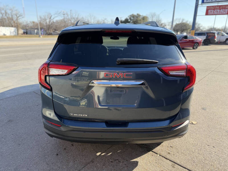 2024 GMC Terrain SLE