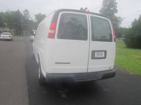 2017 Chevrolet Express 2500