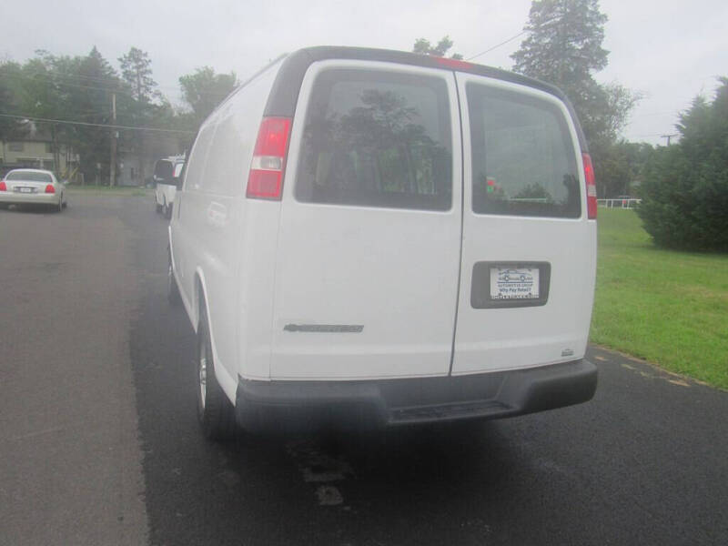 2017 Chevrolet Express 2500