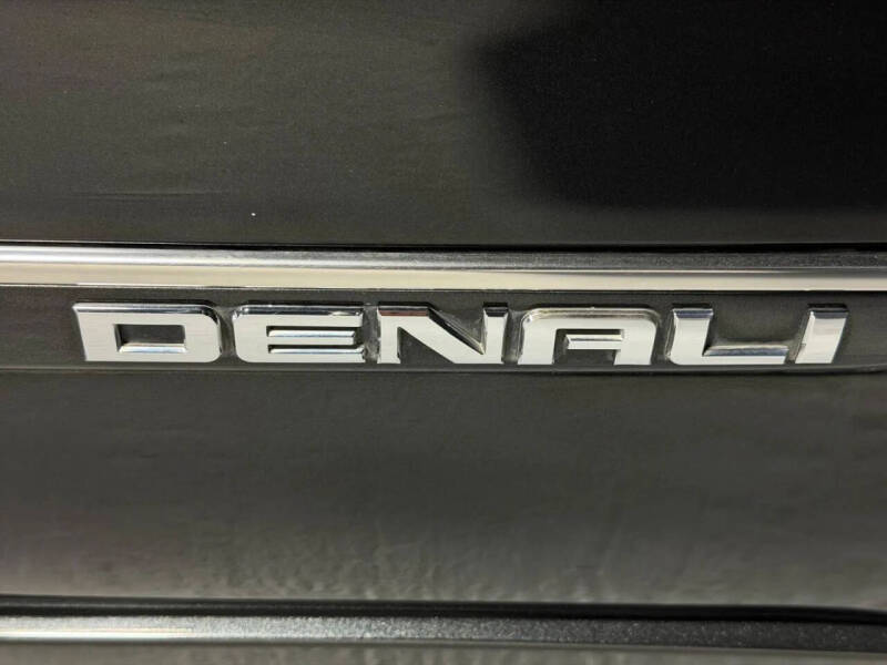 2015 GMC Acadia Denali