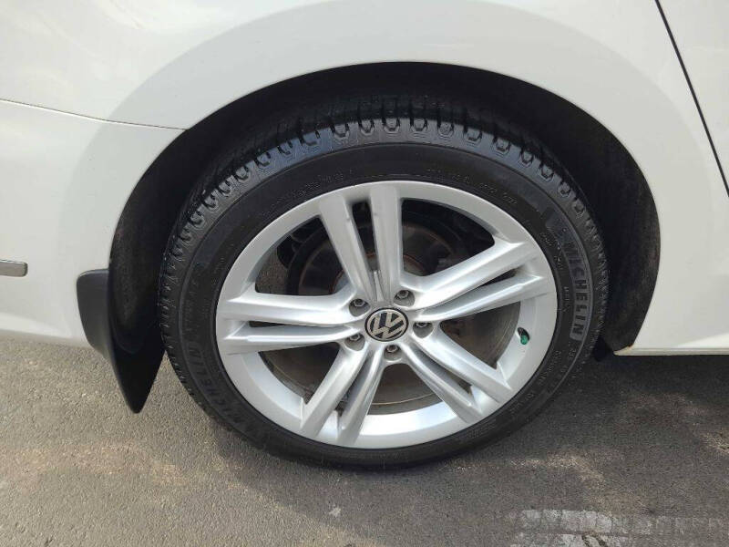 2013 Volkswagen Passat