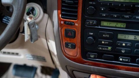 2001 Lexus LX 470
