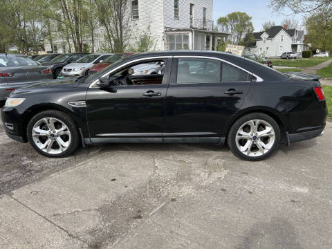 2010 Ford Taurus SHO