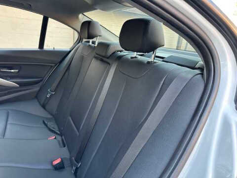 2018 BMW 3 Series 320i xDrive