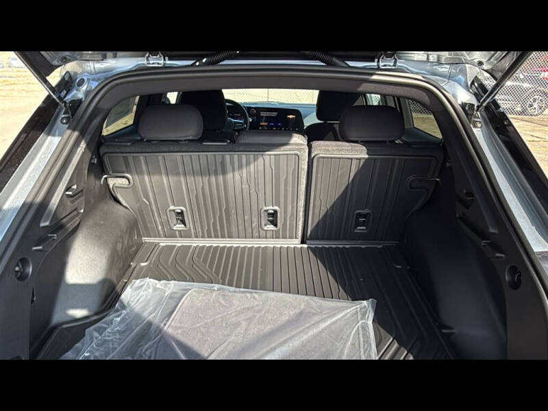 2026 Chevrolet Equinox EV LT 1