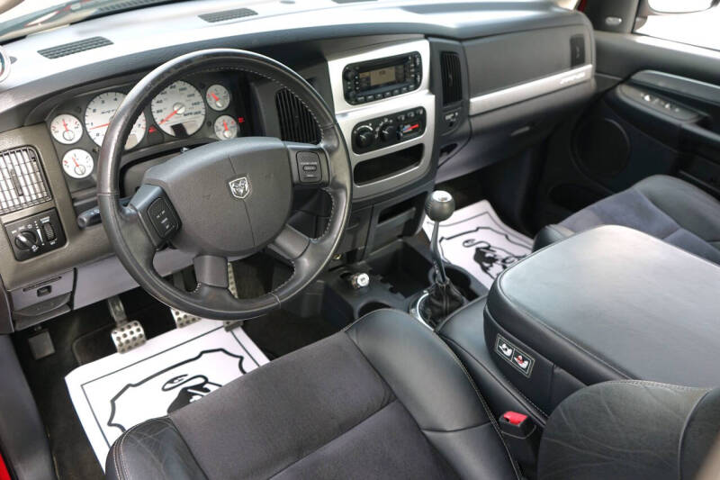 2005 Dodge Ram 1500 SRT-10
