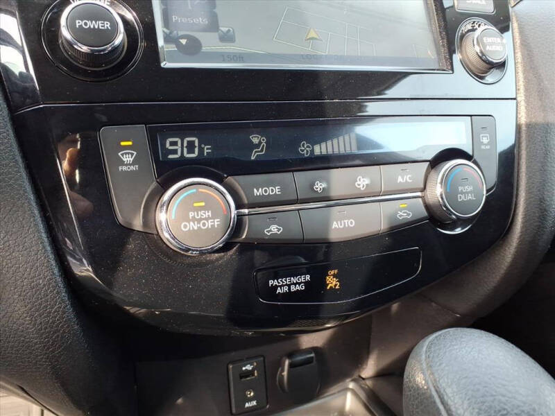 2014 Nissan Rogue SV