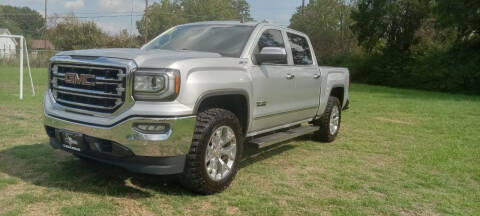 2018 GMC Sierra 1500 for sale at LA PULGA DE AUTOS in Dallas TX