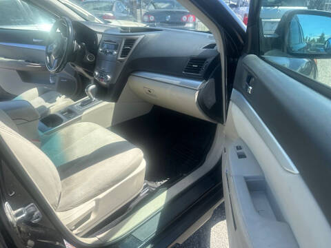 2011 Subaru Outback 2.5i Premium