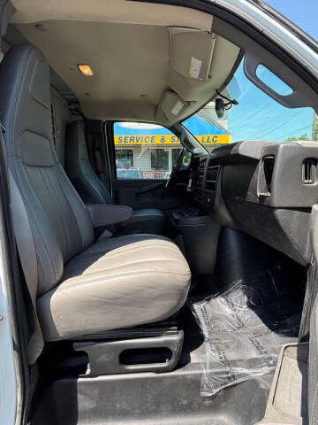 2020 Chevrolet Express 2500