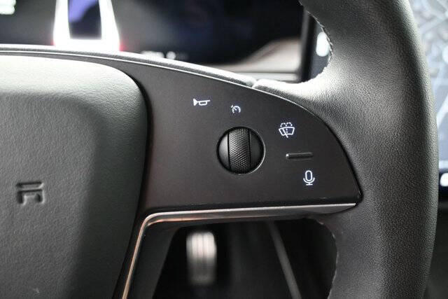 2023 Tesla Model X Standard Range