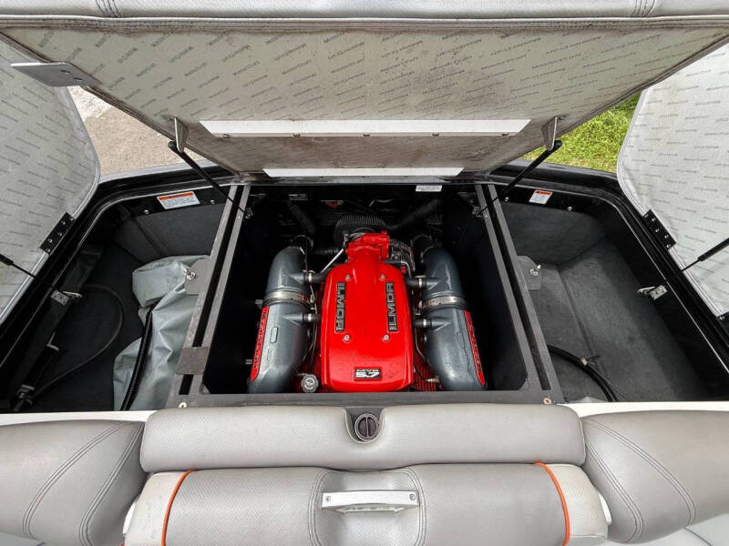 2014 MasterCraft X10