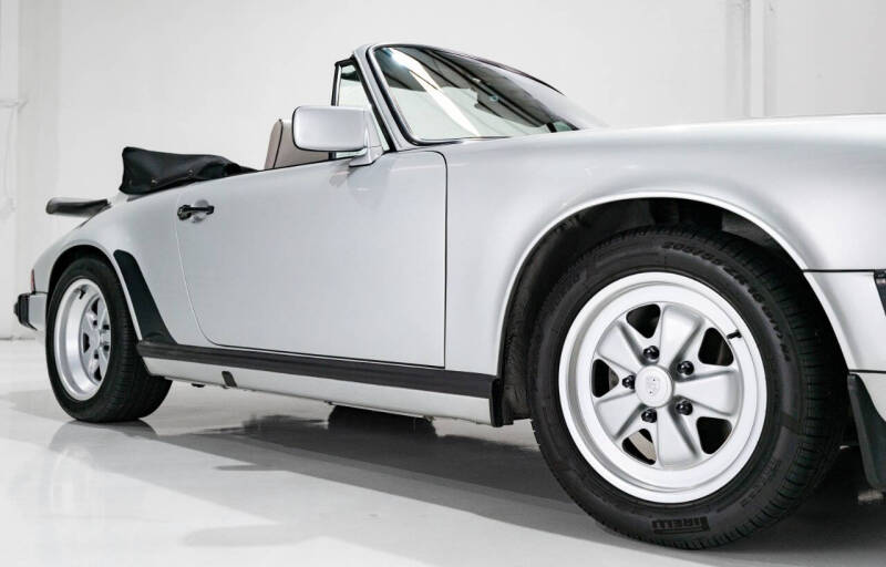 1989 Porsche 911 Carrera