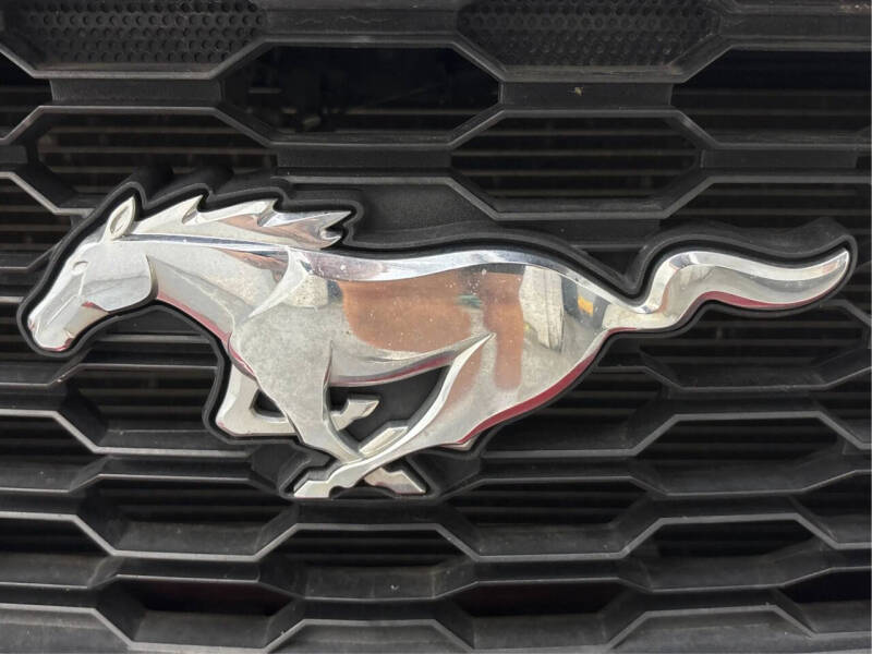 2015 Ford Mustang V6