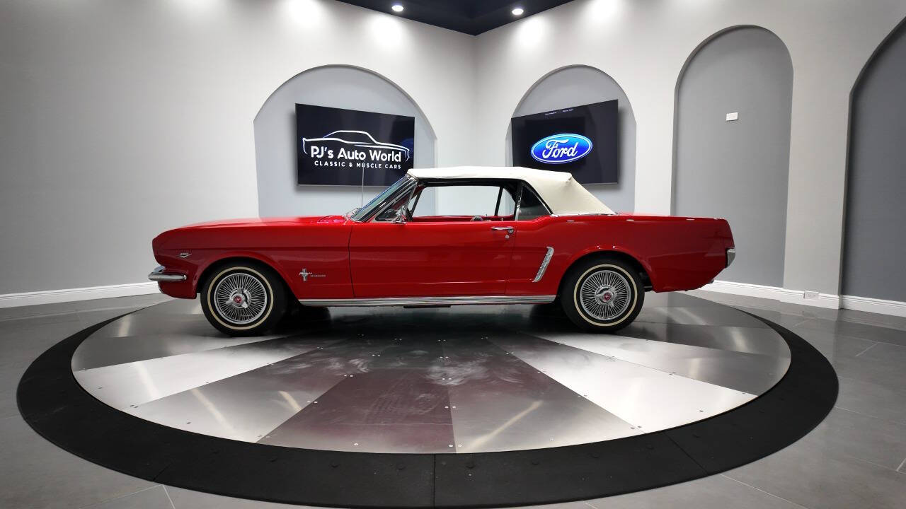 1965 Ford Mustang 29