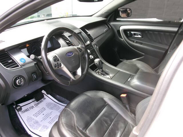 2013 Ford Taurus SEL