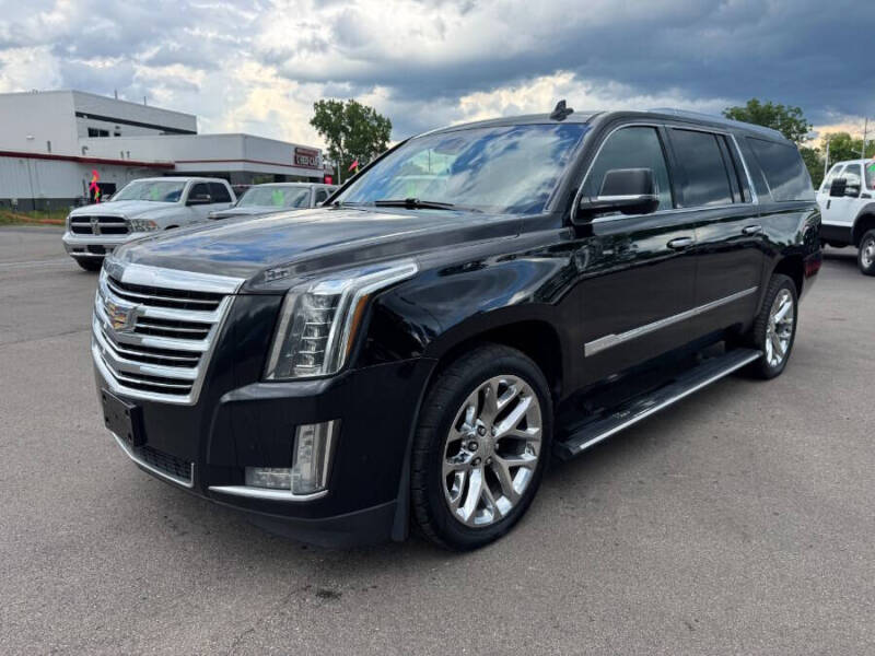 2017 Cadillac Escalade ESV Platinum