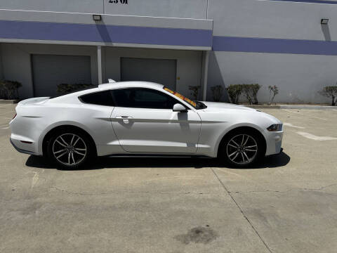 2020 Ford Mustang EcoBoost