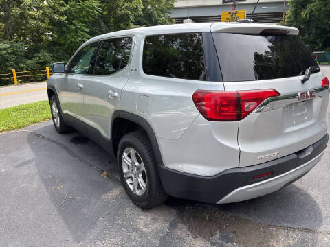 2017 GMC Acadia SLE-1