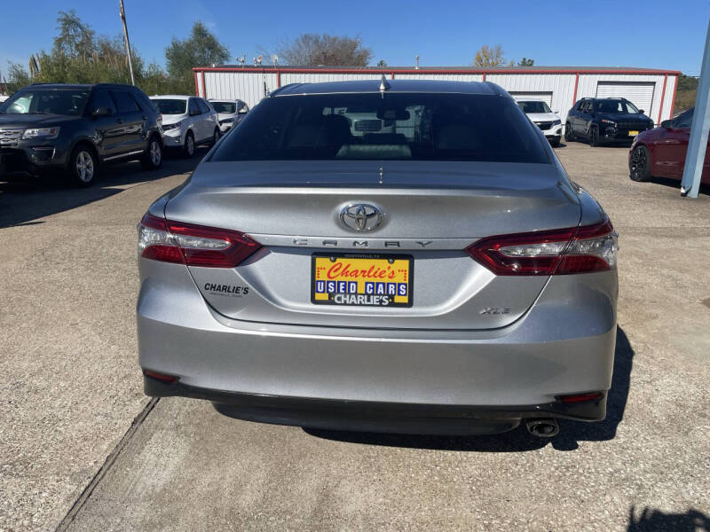 2019 Toyota Camry XLE