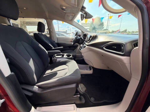 2019 Chrysler Pacifica Touring Plus