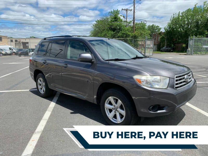 2009 Toyota Highlander for sale at Eastclusive Motors LLC in Hasbrouck Heights NJ
