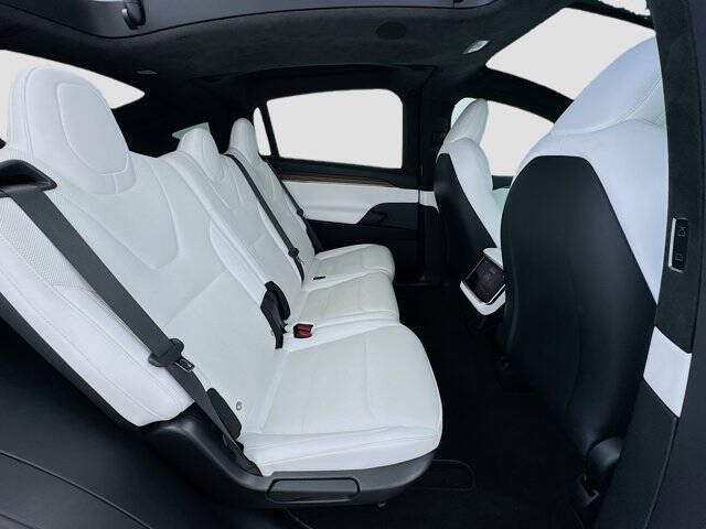 2022 Tesla Model X