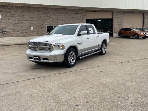 2014 RAM 1500 Laramie
