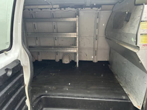 2015 GMC Savana 2500