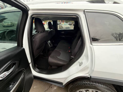 2019 Jeep Cherokee Latitude