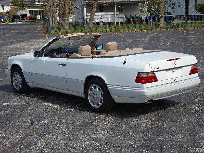 1995 Mercedes-Benz E-Class E 320