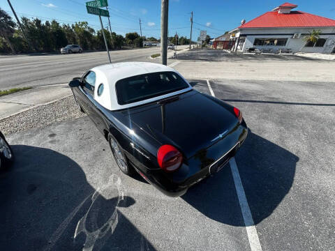 2002 Ford Thunderbird Deluxe