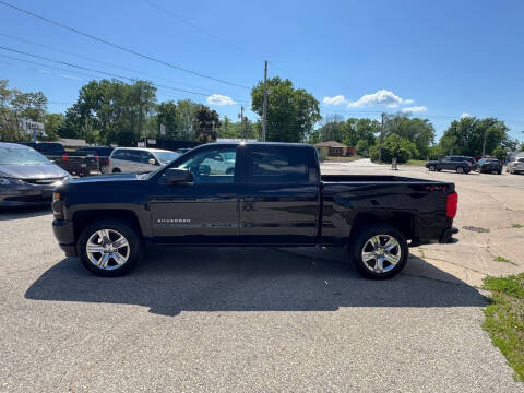 2018 Chevrolet Silverado 1500 Custom