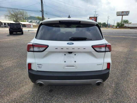 2020 Ford Escape SEL