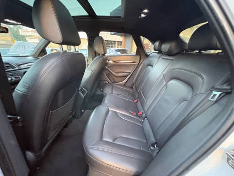 2018 Audi Q3 2.0T quattro Premium Plus