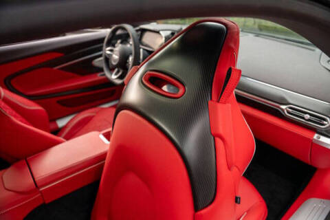 2025 Aston Martin Vanquish