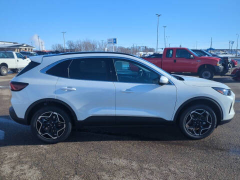 2026 Ford Escape Platinum