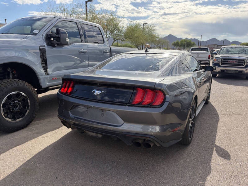 2022 Ford Mustang EcoBoost