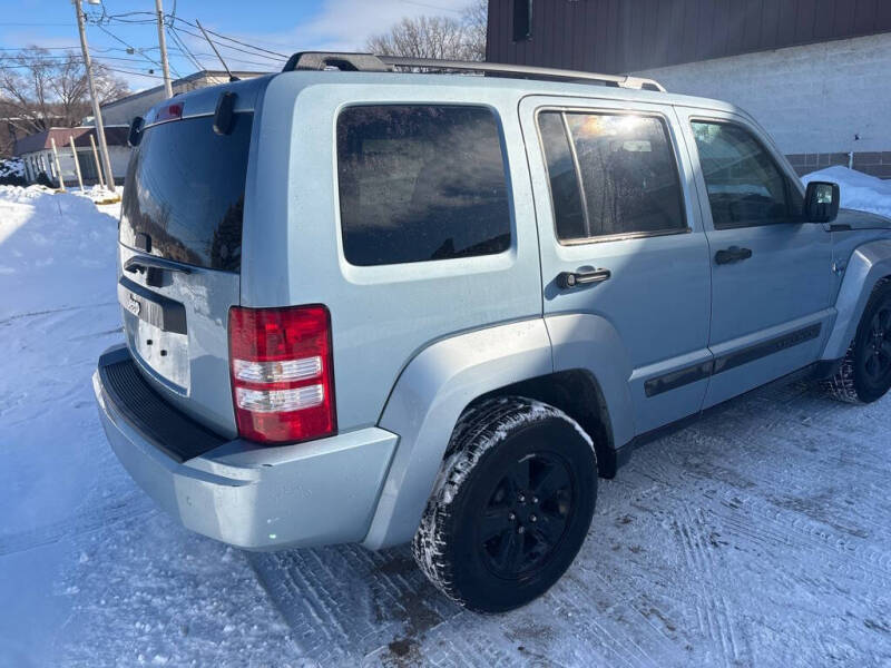 2012 Jeep Liberty Arctic