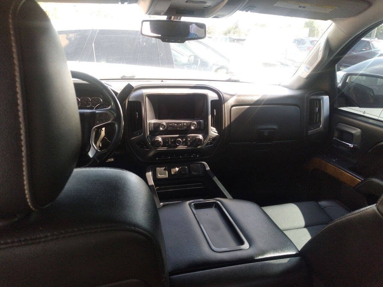 2014 Chevrolet Silverado Pickup - $19,999