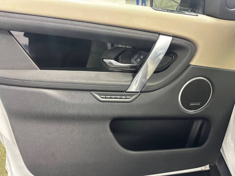 2021 Land Rover Discovery Sport P250 SE