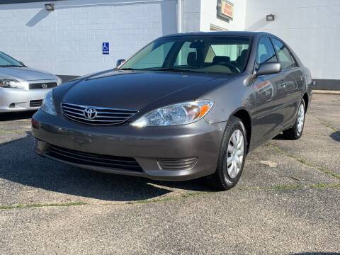 2005 Toyota Camry for sale at HIGHLINE AUTO LLC in Kenosha WI